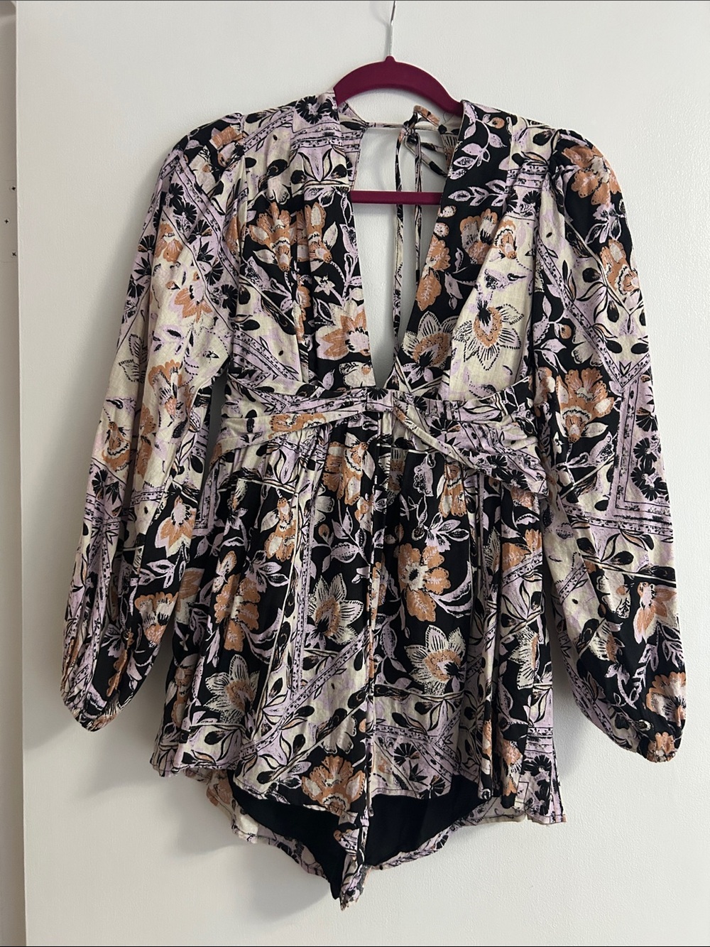 Women's Floral V-Neck Long Sleeve Romper - Black and Cream